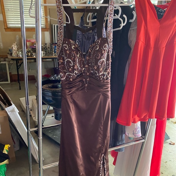 Prom Dress - Picture 2 of 5